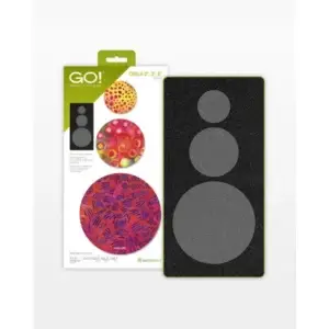 Three circular cutting dies with packaging